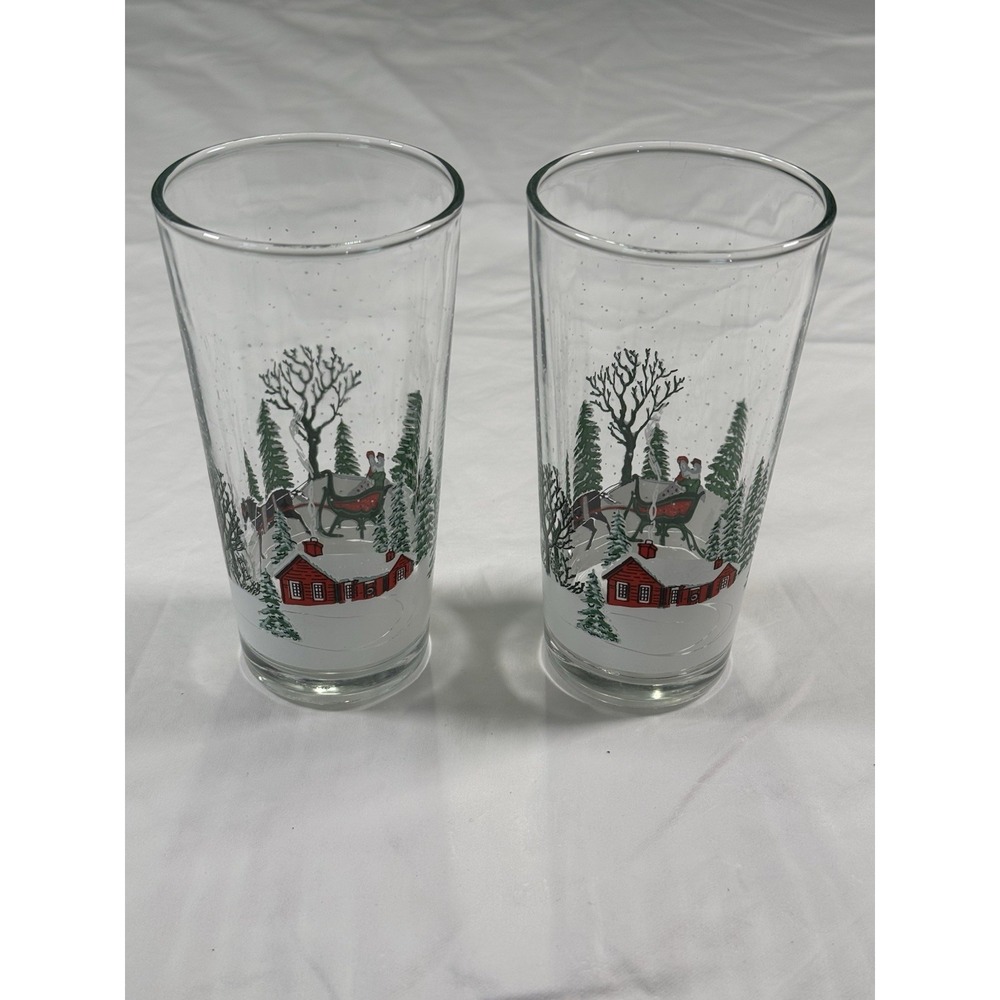 2 Vintage Frosted‎ Winter Snow Scene Drink Glasses Christmas
